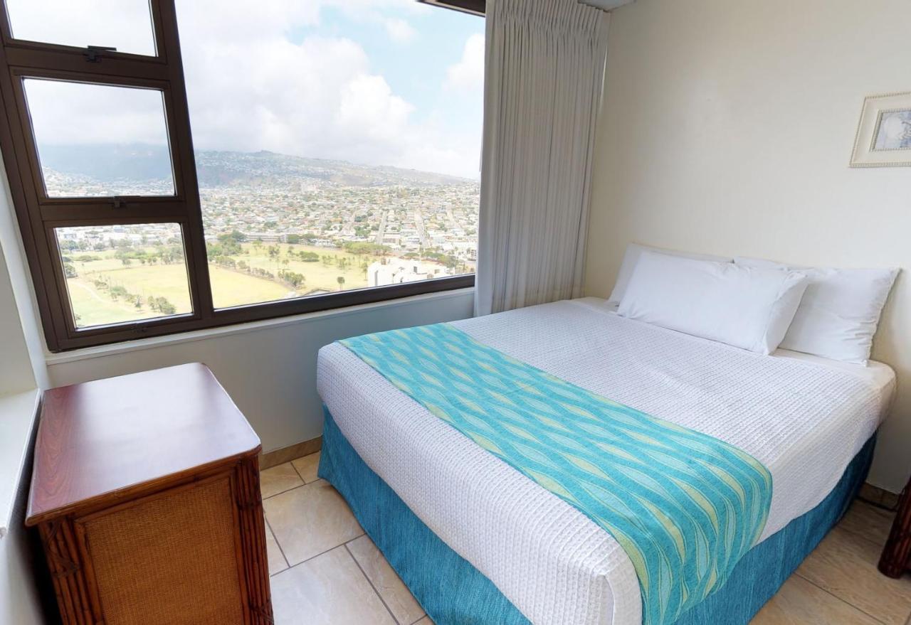 Deluxe Panoramic Mountain View Condo - 37Th Floor, Free Parking & Wifi Condo Honolulu Exterior foto