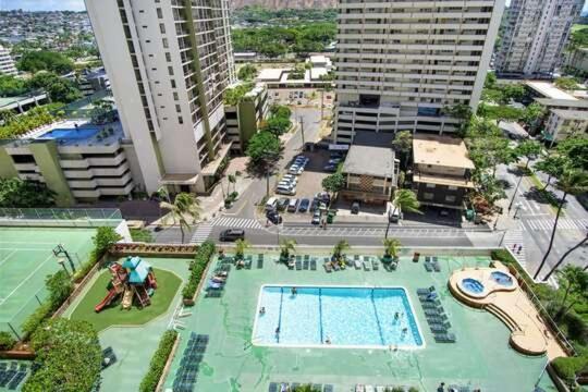 Deluxe Panoramic Mountain View Condo - 37Th Floor, Free Parking & Wifi Condo Honolulu Exterior foto
